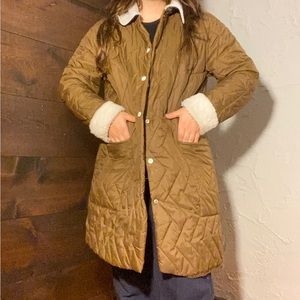 Vintage Lightweight Quilted Coat with Faux Fur Trim